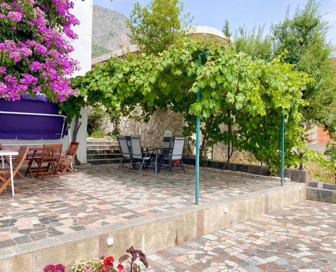 Appartement Vila Lucija à Brist Extérieur photo