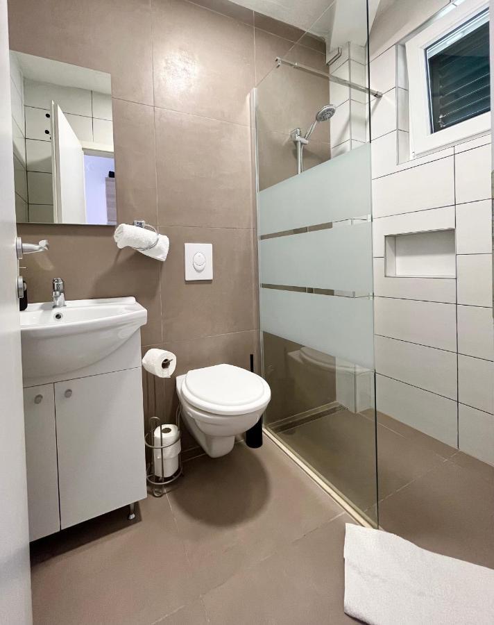 Appartement Vila Lucija à Brist Extérieur photo