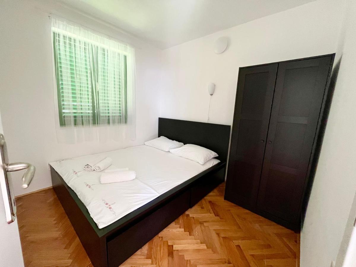 Appartement Vila Lucija à Brist Extérieur photo